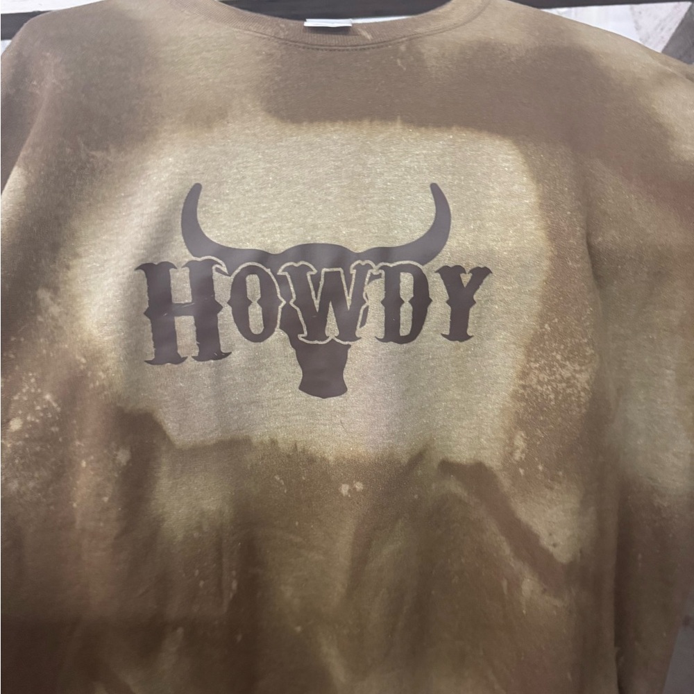 Hanes Brown Graphic Sweatshirt